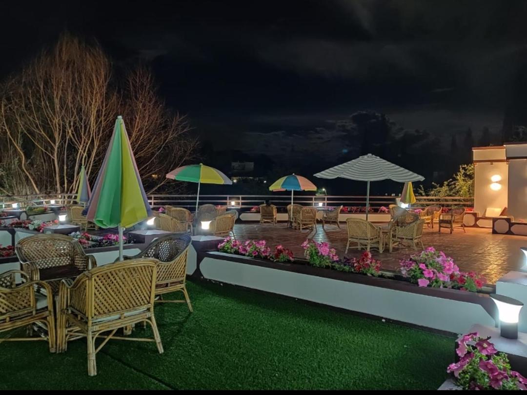 Hotel Asia เลห์ ภายนอก รูปภาพ